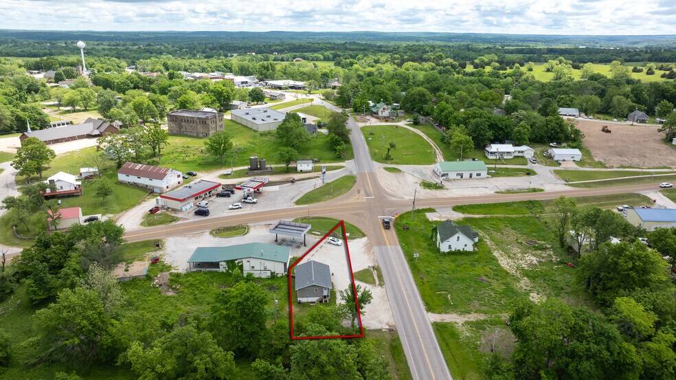 More Photos Of 900 Highway 42, Iberia Freestanding For Sale