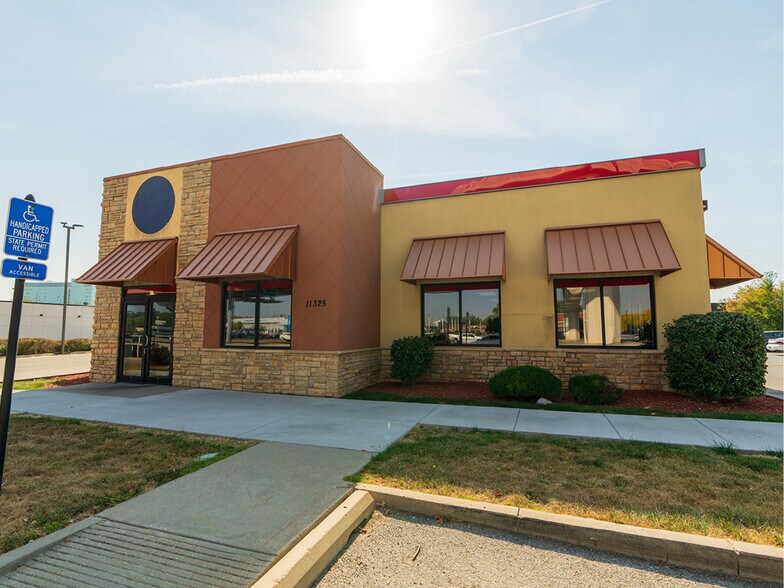 More Photos Of 11325 W Dodge Rd, Omaha Fast Food For Lease
