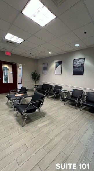 More Photos Of 4566 E Inverness Ave, Mesa Medical For Sale