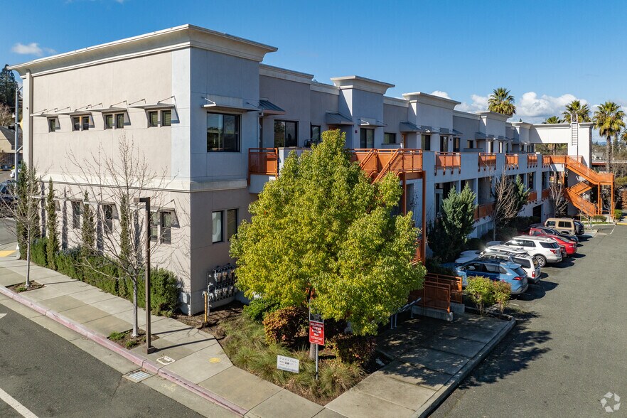 More Photos Of 961 Gravenstein Ave, Sebastopol Apartments For Lease