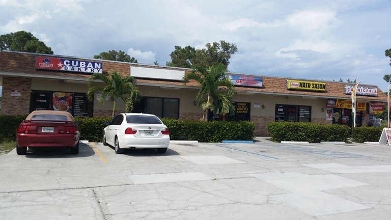 More Photos Of 5371 10th Ave N, Greenacres Storefront Retail Office For Lease