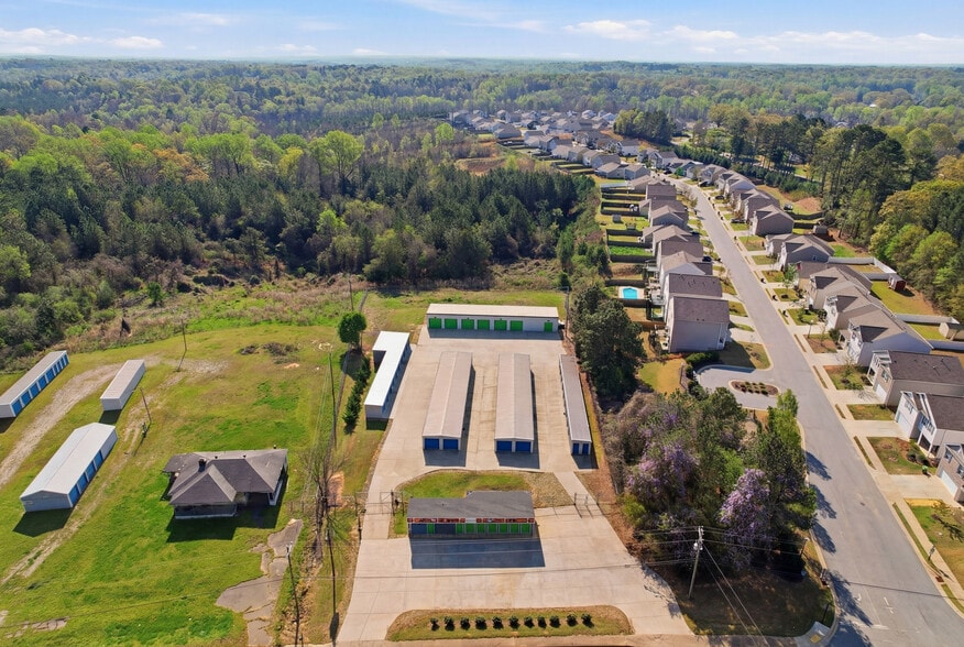 Primary Photo Of 10151 Highway 221, Woodruff Self Storage For Sale