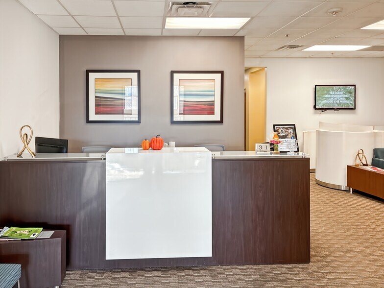 More Photos Of 1452 Hughes Rd, Grapevine Coworking Space