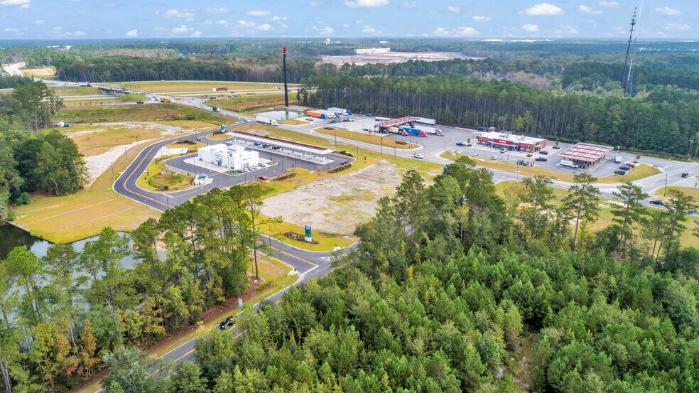 More Photos Of 2905 Little Neck Rd, Bloomingdale Land For Lease