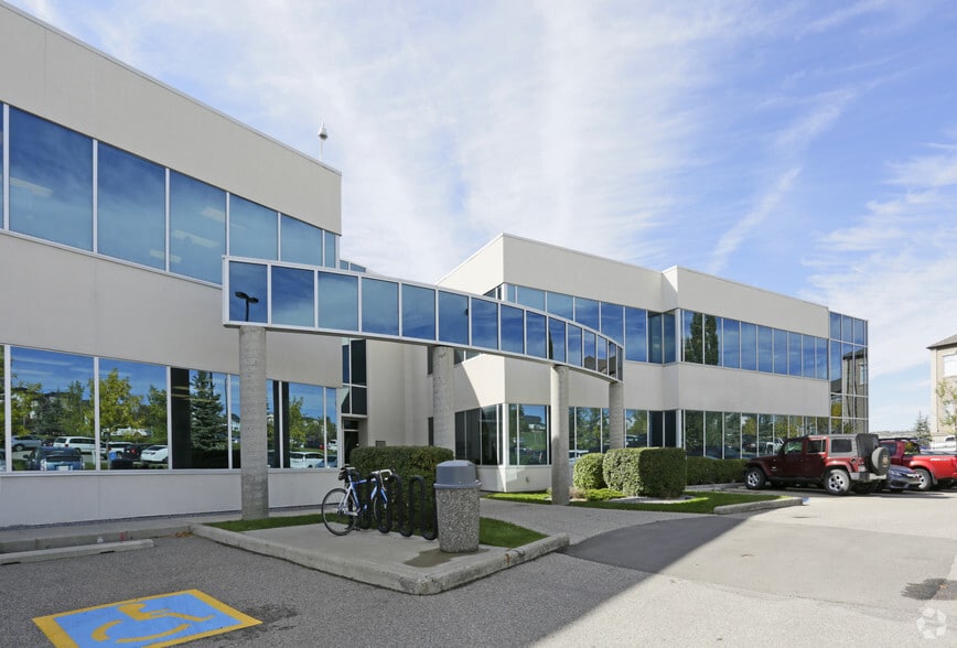 More Photos Of 110 Country Hills Landing NW, Calgary Office For Lease