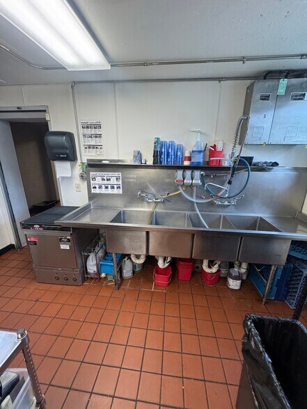 More Photos Of 901 W Fremont St, Kiel Sports And Entertainment For Sale