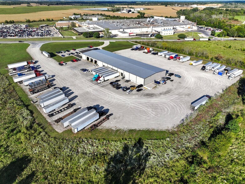 More Photos Of 19518 Whitfield Rd, Sedalia Light Manufacturing For Sale