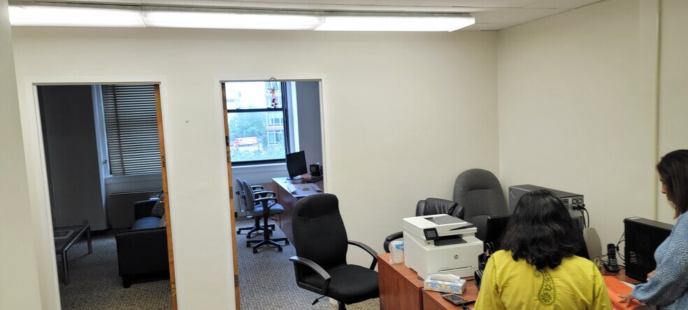 More Photos Of 2 Washington St, New York Office For Sale