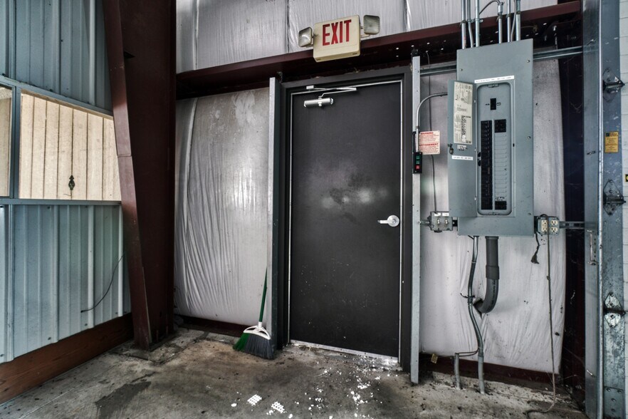 More Photos Of W4350 Myner Dr, Vulcan Warehouse For Sale