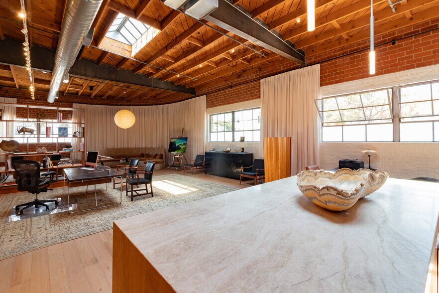 More Photos Of 3002 Pennsylvania Ave, Santa Monica Loft Creative Space For Lease