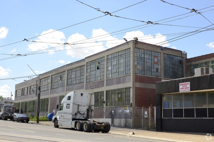 More Photos Of 5213 Grays Ave, Philadelphia Warehouse For Lease