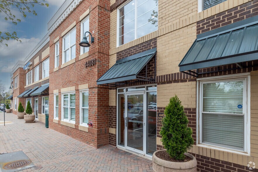 More Photos Of 44081 Pipeline Plz, Ashburn Coworking Space