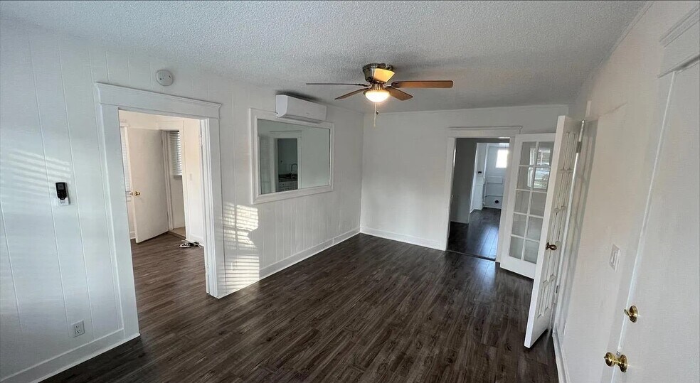 More Photos Of 1160 Linden Ave, Glendale Multifamily For Sale