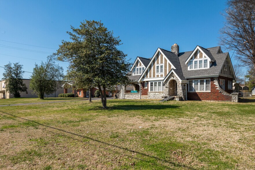 More Photos Of 4109 Gallatin Pike, Nashville Assisted Living For Sale