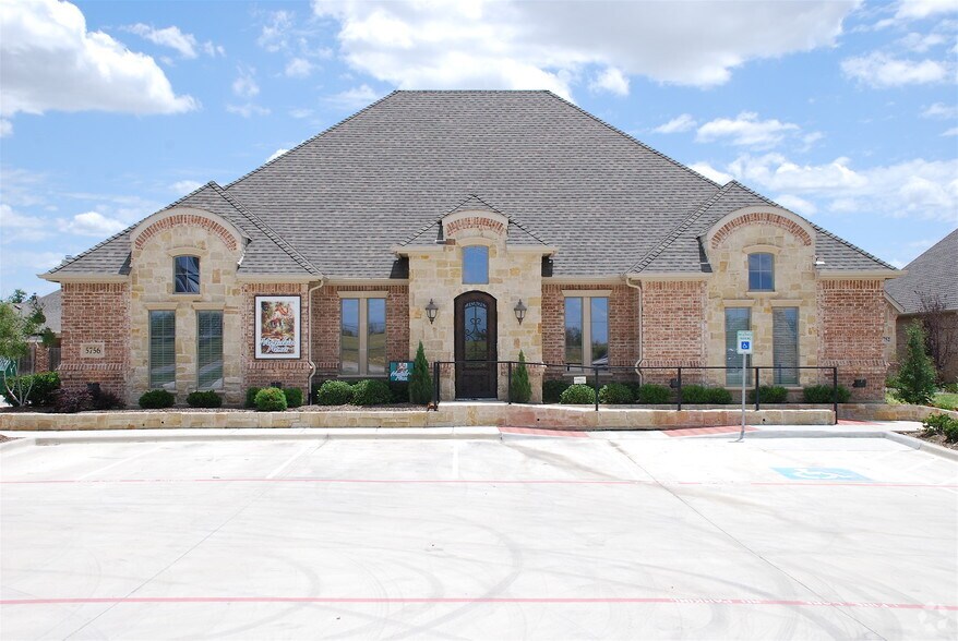 More Photos Of 5748 Boat Club Rd, Fort Worth Office For Sale