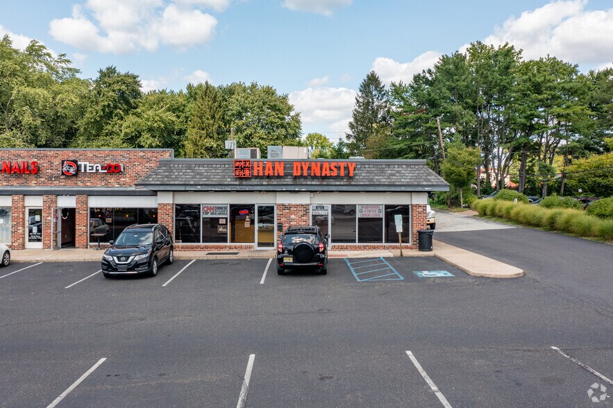 More Photos Of 404 Marlton Pike E, Cherry Hill Unknown For Lease