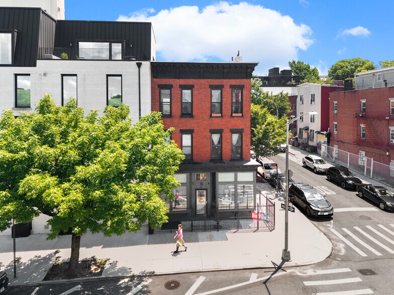 More Photos Of 723 6th Ave, Brooklyn Apartments For Sale
