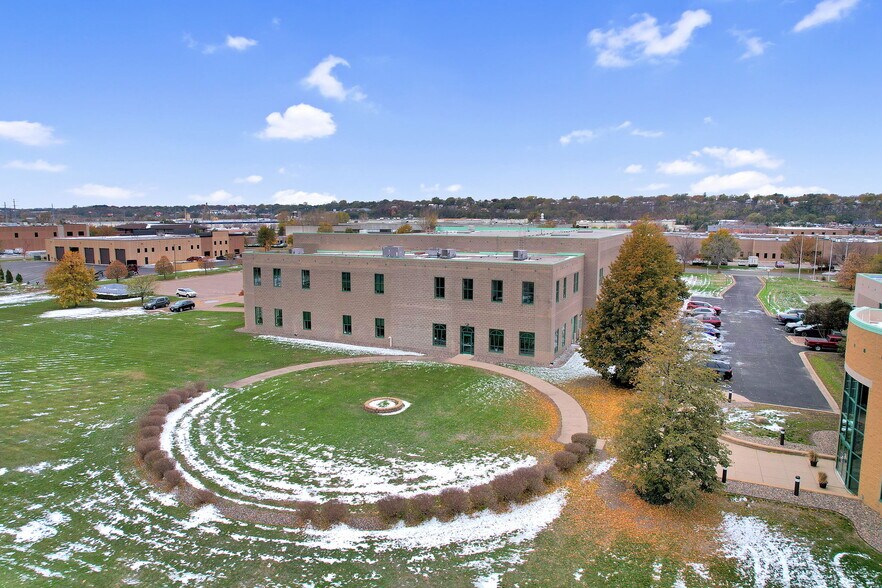 More Photos Of 205 Hardman Ave, South Saint Paul Industrial For Sale