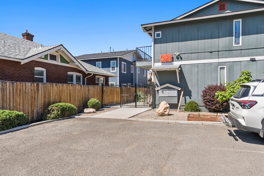 More Photos Of 521 Sinclair, Reno Apartments For Sale