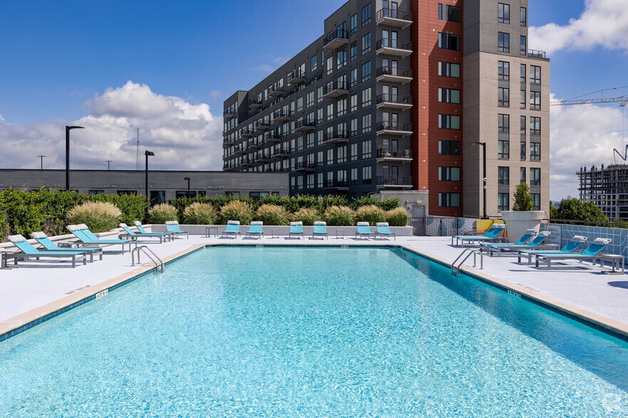 More Photos Of 930 Howell Mill Rd NW, Atlanta Apartments For Lease