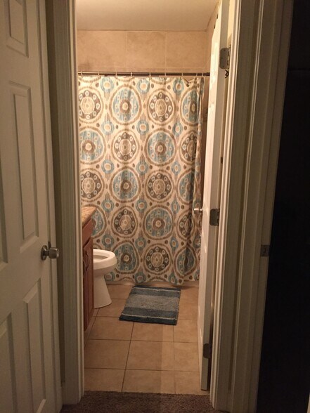 More Photos Of 2704 Aramon Dr, Rancho Cordova Flex For Sale