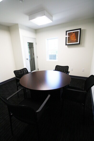 More Photos Of 764 Plain St, Marshfield Office Residential For Lease