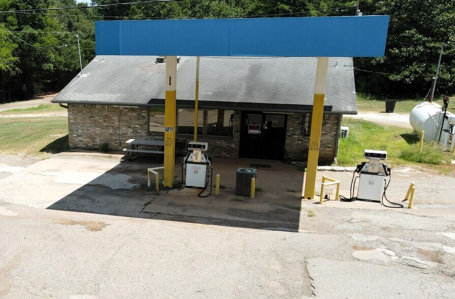 More Photos Of 13852 FM 747 S, Jacksonville Convenience Store For Sale