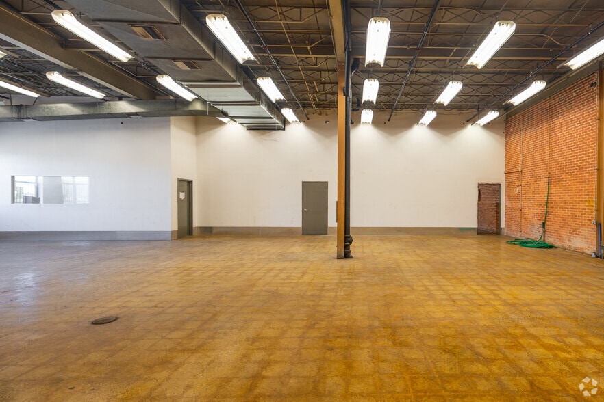 More Photos Of 50 Parkway Ave, Ewing Township Land For Lease