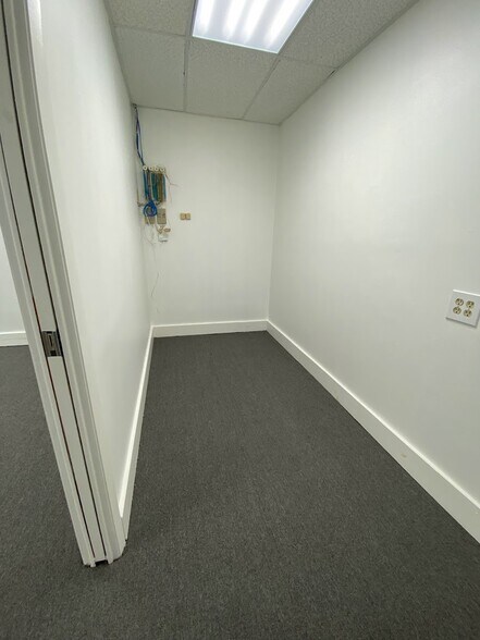 More Photos Of 1110 Brickell Ave, Miami Office Residential For Sale