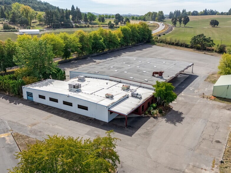 More Photos Of 16700 S Highway 99W, Amity Distribution For Sale
