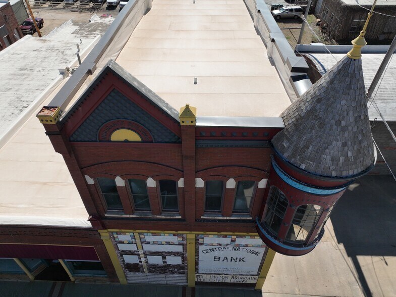 More Photos Of , Ellsworth General Retail For Sale