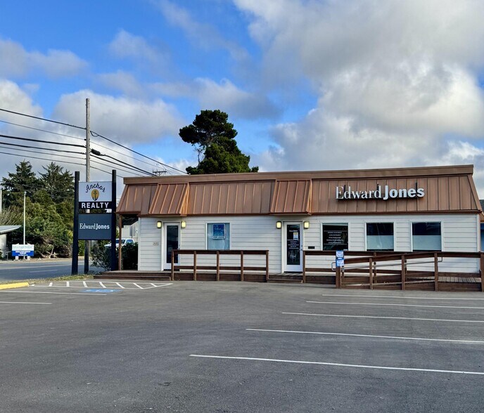 Primary Photo Of 1230 Oregon Ave SW, Bandon Storefront Retail Office For Lease