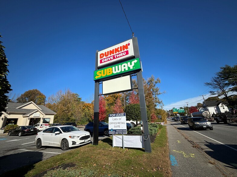 More Photos Of 104 Pleasant St, Brunswick Restaurant For Lease