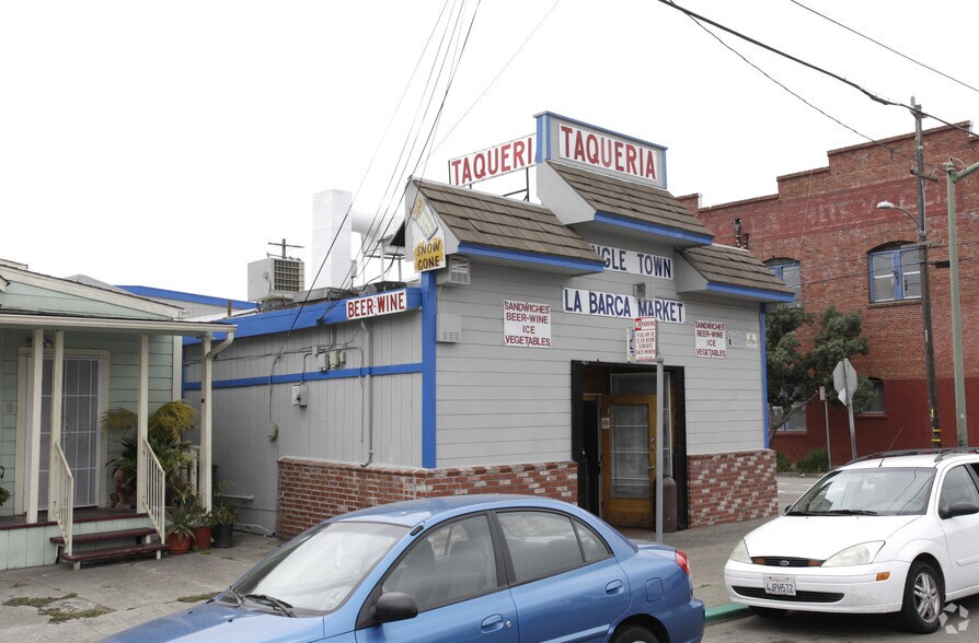 More Photos Of 2701 E 9th St, Oakland Convenience Store For Sale