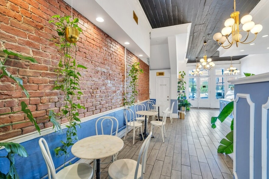 More Photos Of , New Orleans General Retail For Sale