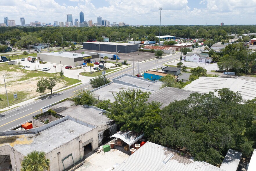 More Photos Of 1817 Florida Ave, Jacksonville Warehouse For Sale