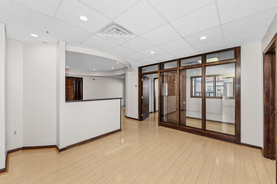 More Photos Of 459 Broadway, Everett Office For Lease