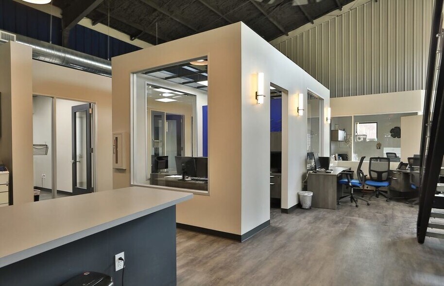 More Photos Of 12788 Grant Rd, Cypress Office For Lease