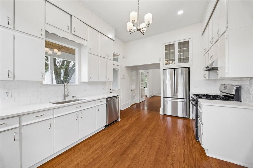 More Photos Of 1229 Heights Blvd, Houston Loft Creative Space For Lease