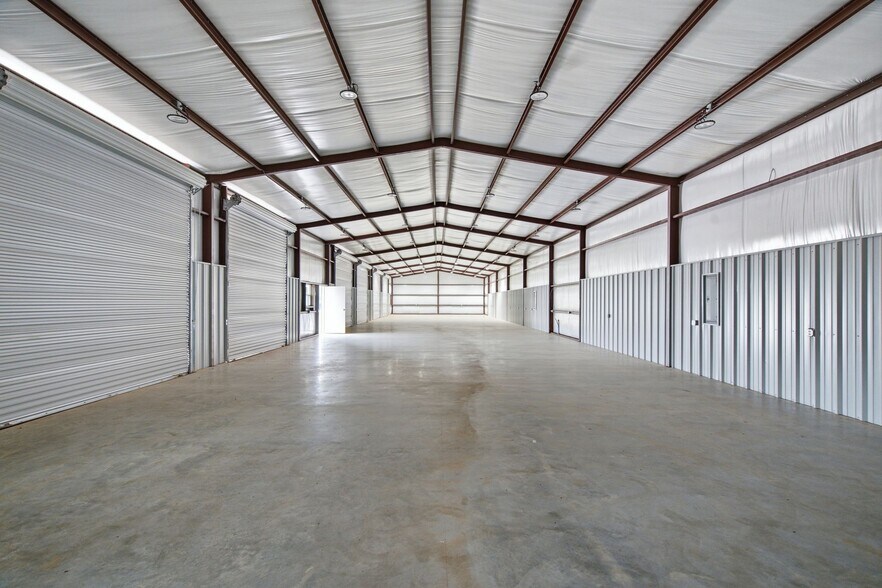 More Photos Of 14005 FM 730 N, Azle Industrial For Lease