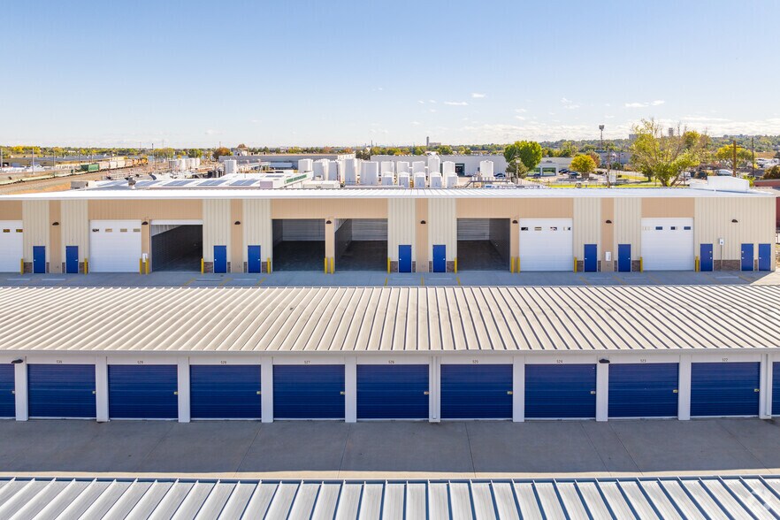 More Photos Of 4911 W 58th Ave, Arvada Warehouse For Lease