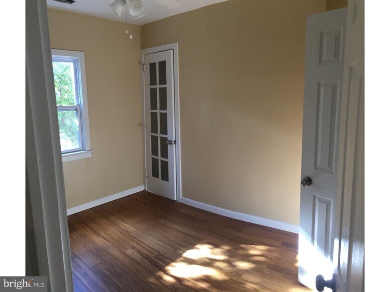 More Photos Of 841 Edge Hill Rd, Glenside Apartments For Sale