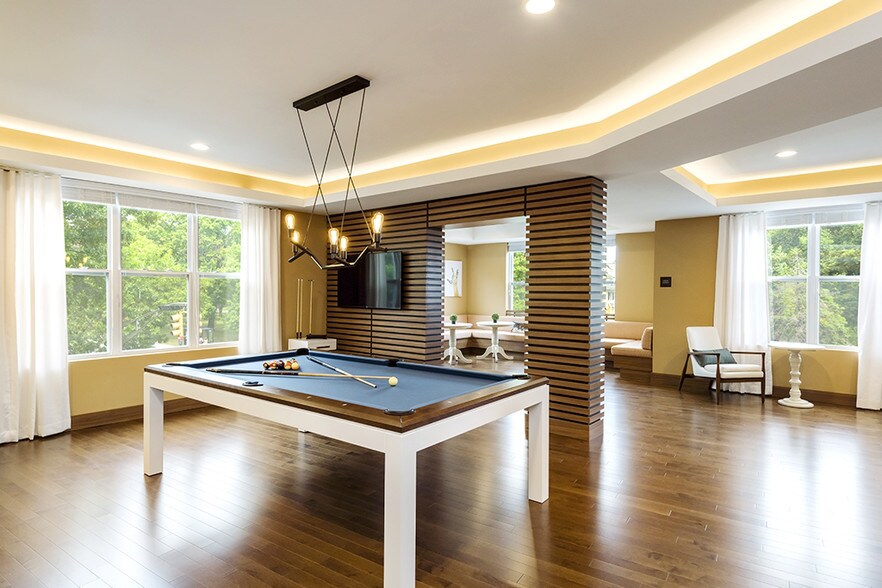 More Photos Of 56 Broad St, Bloomfield Apartments For Lease