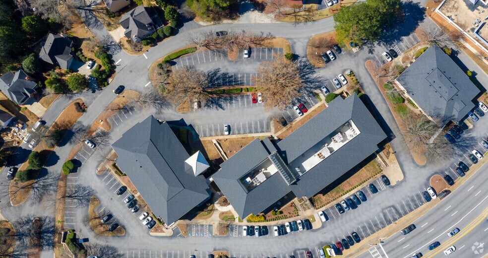 More Photos Of 1121 Johnson Ferry Rd, Marietta Unknown For Lease