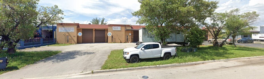 More Photos Of 6997 NW 50th St, Miami Warehouse For Lease