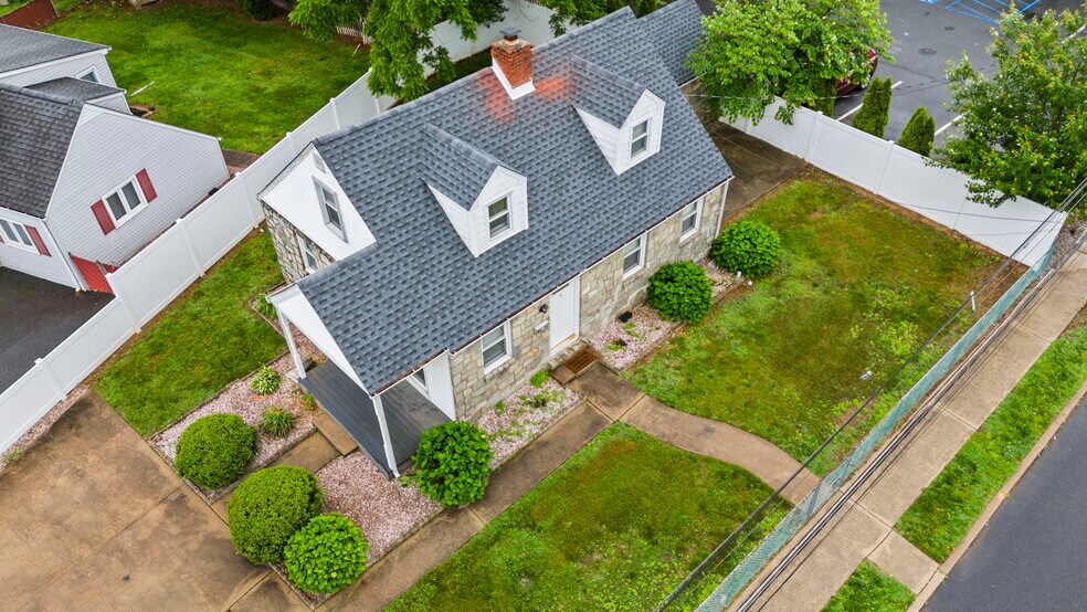 More Photos Of , Ewing Unknown For Sale