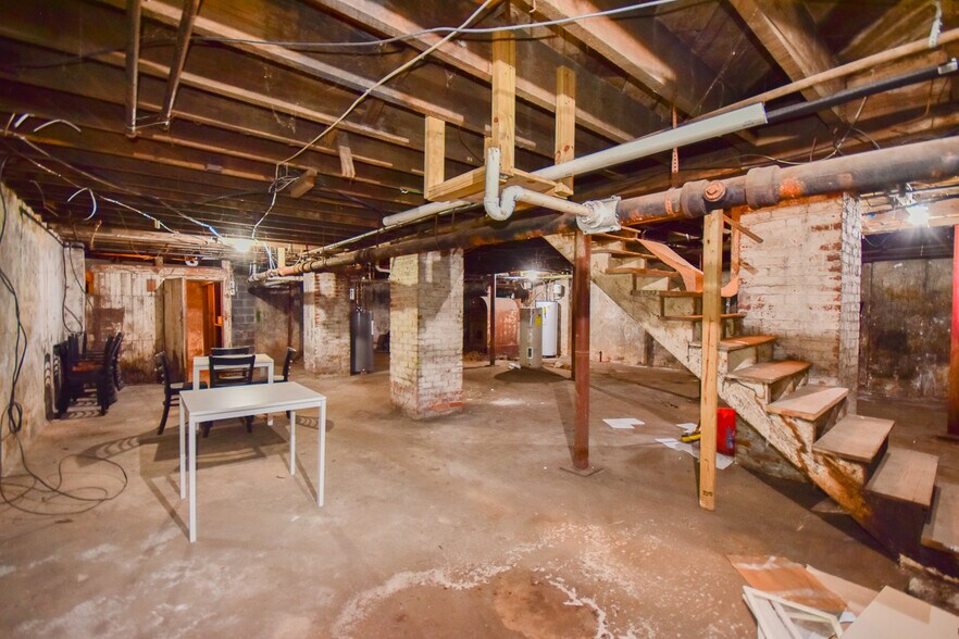 More Photos Of 115-119 E Martin St, Martinsburg Storefront Retail Office For Sale