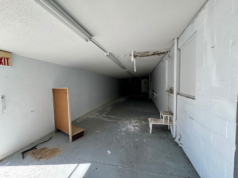 More Photos Of 435 Georgetown hwy, Johnsonville Self Storage For Sale