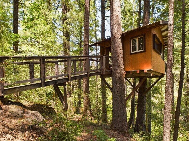 More Photos Of 15960 Bottle Rock Rd, Cobb Hotel For Sale