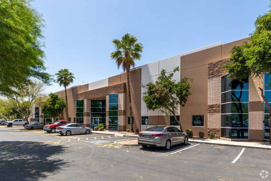 Primary Photo Of 4346 E Elwood St, Phoenix Warehouse For Lease